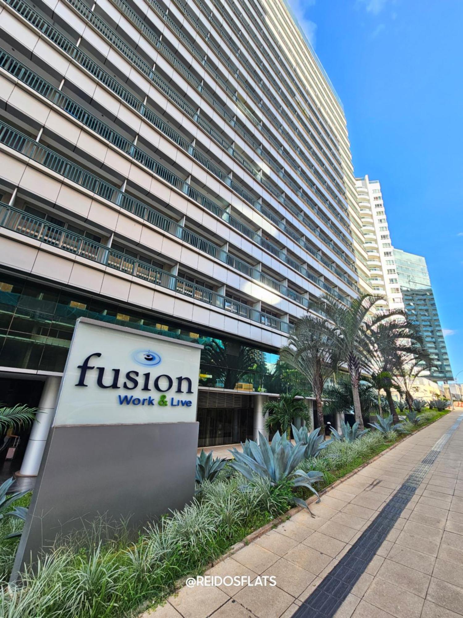 Fusion Express By Rei Dos Flats