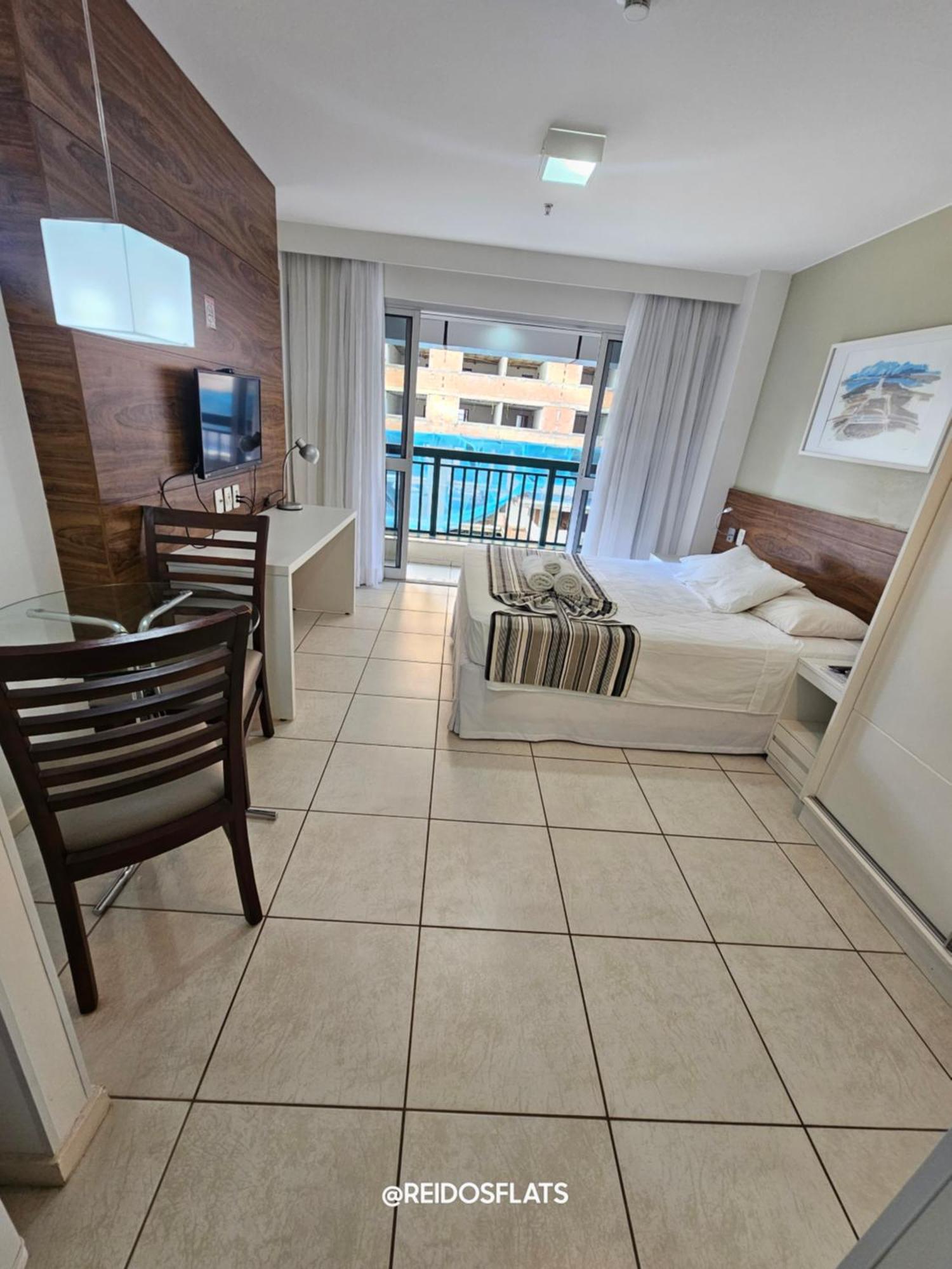 Fusion Express By Rei Dos Flats Hotel